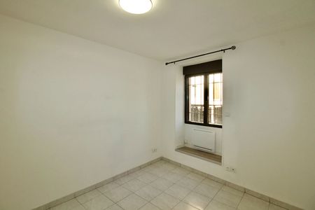 Apartment - Photo 3