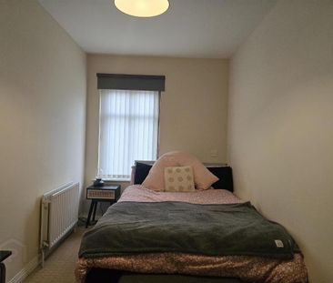 88 The Cloisters, Belfast, BT7 1GQ - Photo 3