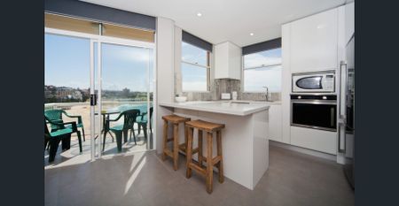 Stunning Panoramic Views Over Coogee Beach - Photo 2