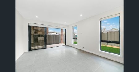 Luxurious Modern and Elegance Family Home in Tallawong - Photo 3