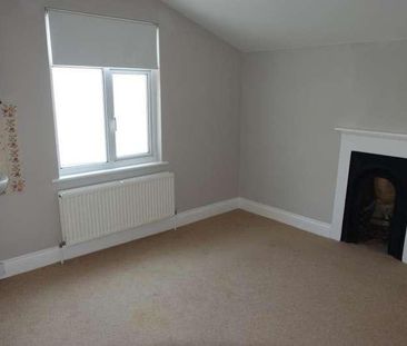 Reigate, Surrey, RH2 - Photo 2