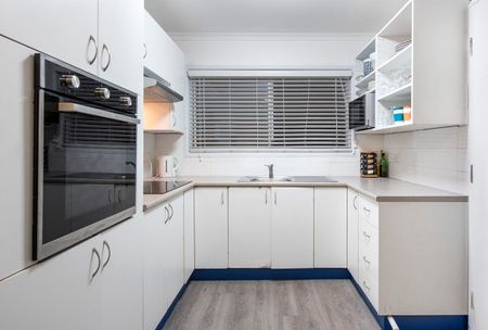 164 Juers Street, Kingston QLD 4114 - House For Rent - $600 | Domain - Photo 4