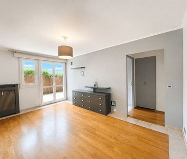 Location Appartement 2 pièces 42m² - Photo 2