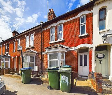 5 bedroom House To Let - Photo 1