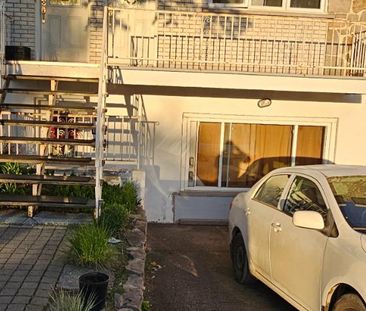 Grand 4 1/2 dans un un triplex à Longueuil. - Photo 4