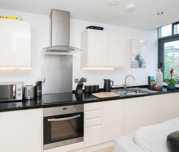 1 bedroom flat to rent - Photo 6