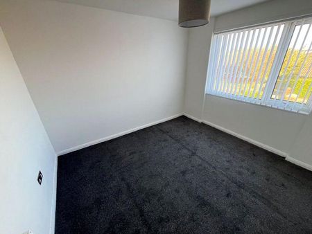 3 bedroom property to rent - Photo 3