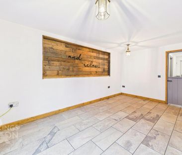 3 bedroom townhouse to rent - Photo 1