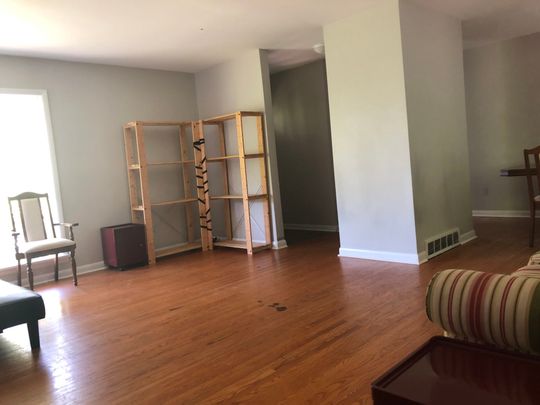 168 Woodside Drive - Photo 1