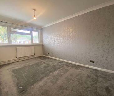 Crusader Road, Hedge End, Southampton - Photo 6