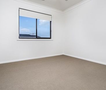 6 Chambers Street, Mango Hill QLD 4509 - House For Rent | Domain - Photo 1