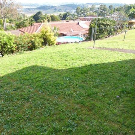 2 BEDROOM DUPLEX + LARGE RUMPUS - Photo 3