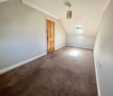 3 bedroom detached house to rent - Photo 5