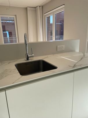 Luxe 2-slpk-APPARTEMENT + groot terras & garage - Photo 1