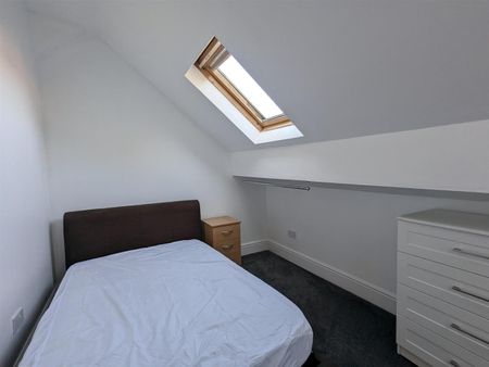 5 Bed Semi-Detached House, Beeston Road, NG7 - Photo 5