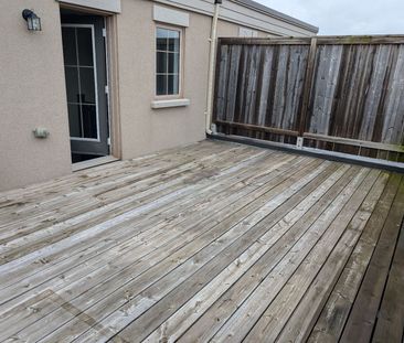 For Lease - 2441 Greenwich Drive Unit# 69, Oakville, Ontario - Photo 6