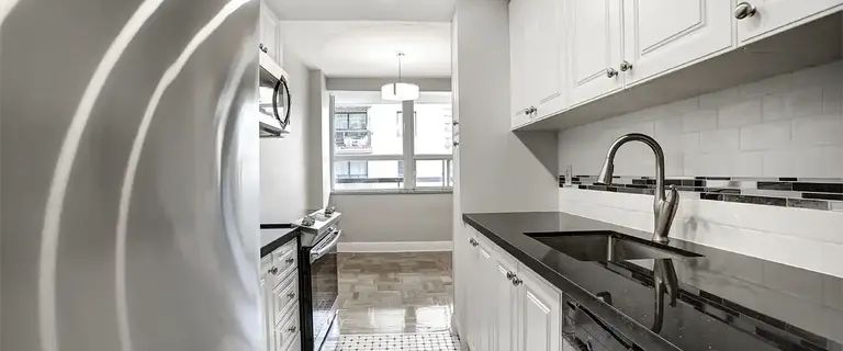 96 Jameson Avenue | 96 Jameson Avenue, Toronto - Photo 1