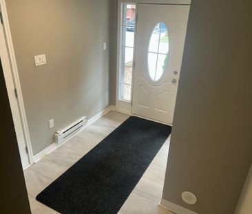For Lease - 21 SUITOR Court, Milton, Ontario - Photo 4