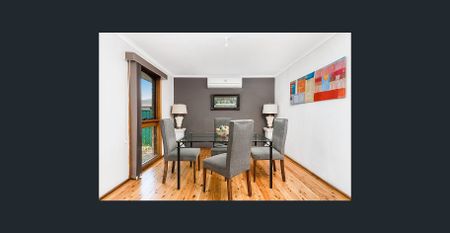 Single Level Residence In Prime Location! - Photo 5