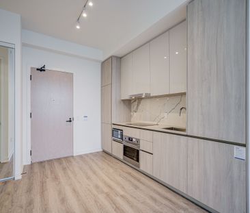 For Lease - 8 Interchange Way Unit# 2705, Vaughan, Ontario - Photo 6