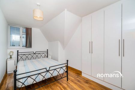 3 bedroom maisonette to rent - Photo 4