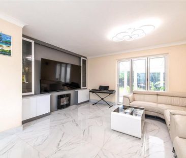 3 bedroom detached house to rent - Photo 3