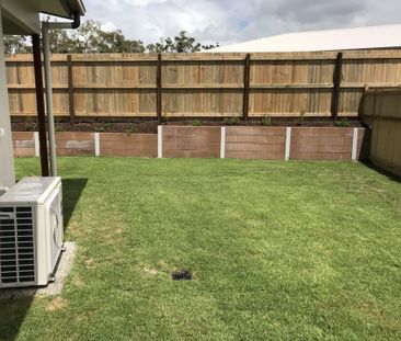 Applications Closed - Immaculate 2-Bedroom Duplex - Photo 3