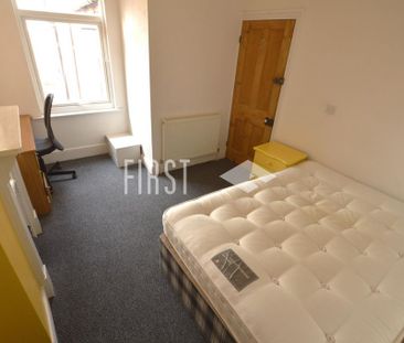 4 bedroom terraced house to rent - Photo 3