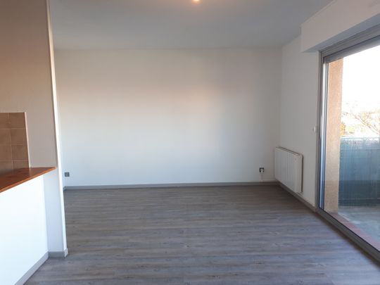 Location Appartement 1 pièce 36m² CUGNAUX 31270 - Photo 1