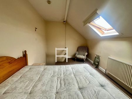 2 Bed Terraced House, Arksey Terrace, LS12 - Photo 5
