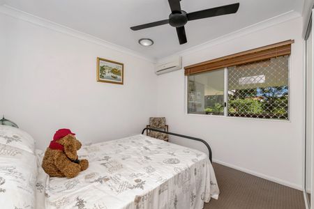 The Perfect Location, Layout & Lifestyle-Complete with Exceptional Entertaining Spaces! - Photo 4