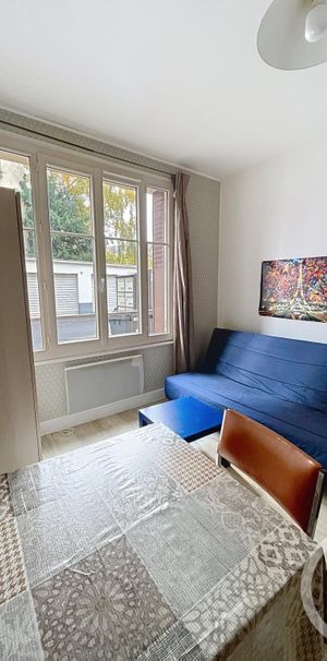 Location Appartement 1 pièce 12m² CHAMALIERES 63400 - Photo 1