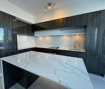 For Lease - 6 David Eyer Road Unit# 916, Richmond Hill, Ontario - Photo 3