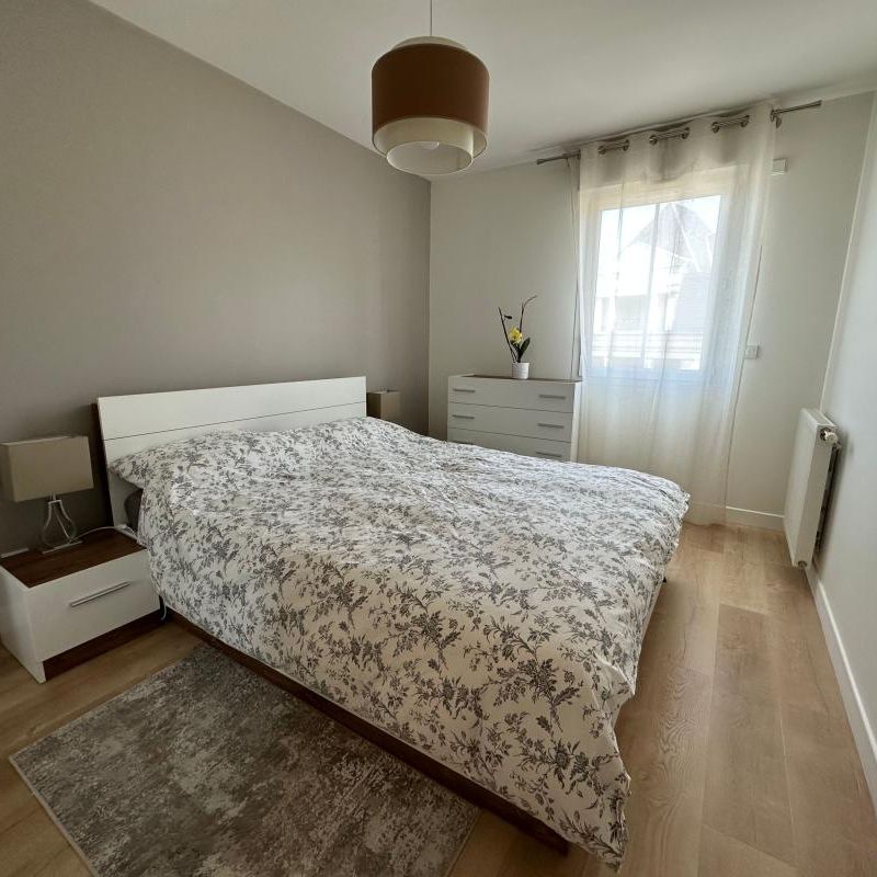 Location Appartement 3 pièces 69m² LE PLESSIS ROBINSON 92350 - Photo 1