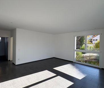 2.5 Zimmer, 71 m², 2. Stock - Photo 2