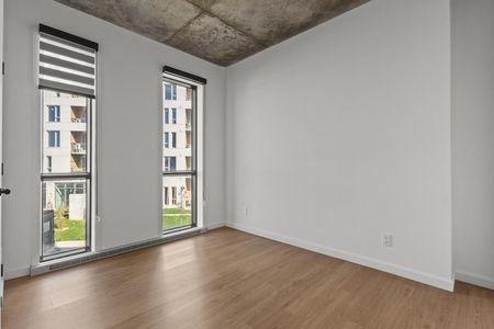 230 Boulevard Harwood - Photo 3