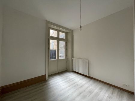 Location appartement 3 pièces, 69.00m², Fontenay-le-Comte - Photo 2