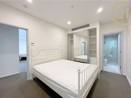 Nearly Brand New Luxury Apartment in Hurstville&excl;&excl; - Photo 2