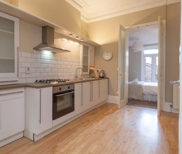 Apt 2, 31 Wellington Park, Belfast BT9 6DP - Photo 4