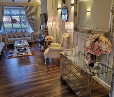 2 Bed Semi-Detached House, Alwyn Close, LU2 - Photo 4