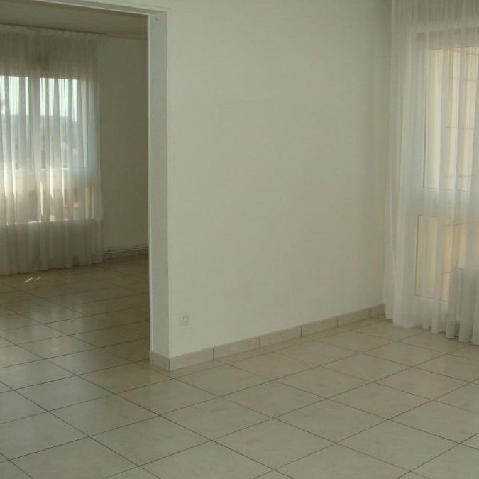 Appartement 5 pièces à Hénin-Beaumont - Photo 1