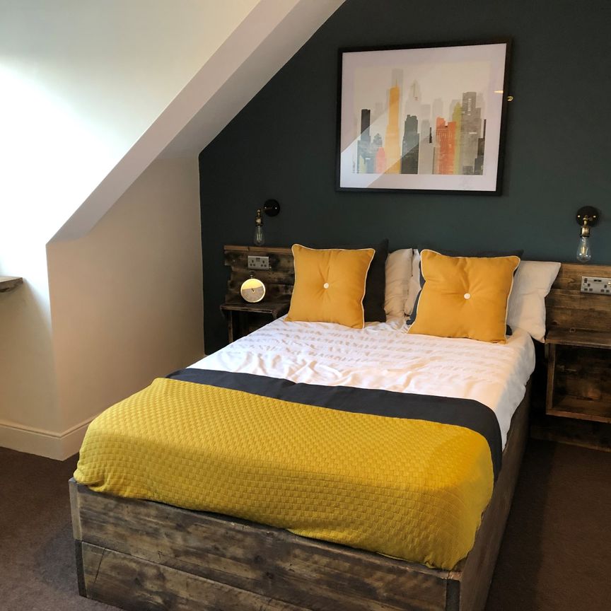 Welbeck Road Room 1 - Photo 1