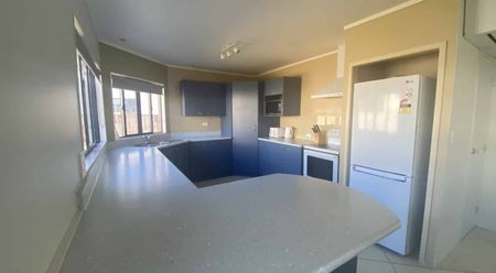 A Beauty in Bream Bay - Photo 3