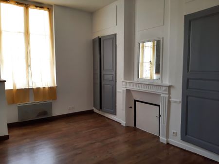 Location Appartement 1 pièce 26m² LIMOGES 87000 - Photo 2