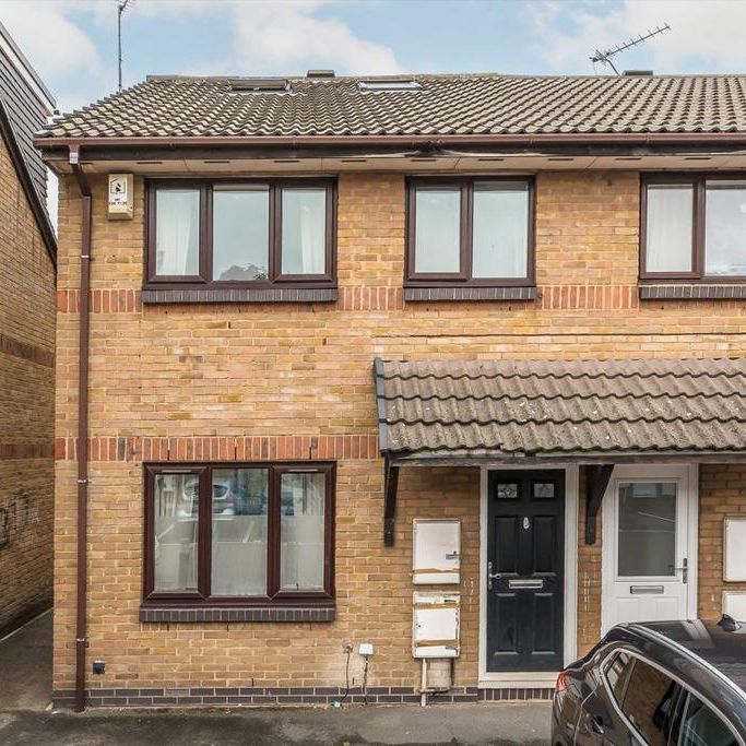3 bedroom house to rent - Photo 1