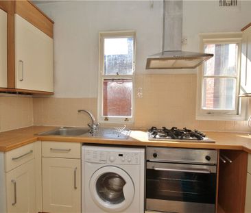 York Road, Guildford, Surrey, GU1 4DE - Photo 4