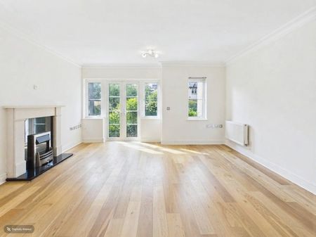 North Park, Chalfont St. Peter, Gerrards Cross,SL9 - Photo 3