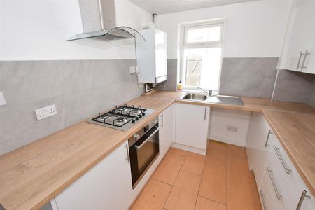 Chamberlain Street, Wallasey, 2 bedroom, House - Terraced - Photo 2