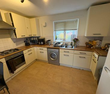 83 Frederick Drive, Peterborough - Photo 6