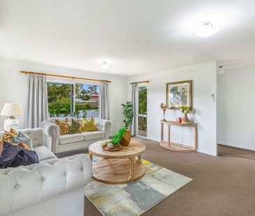 Quiet Family Living in Central Henderson - Photo 3